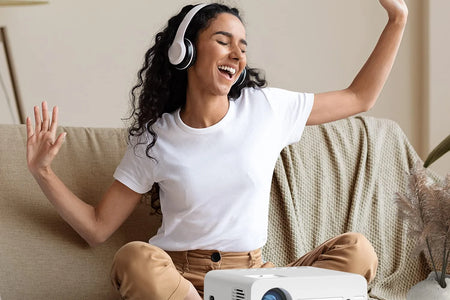 4K Projectors with Wifi and Bluetooth ,Native 1080P Projection,9000 Lumens,With Carry Bag